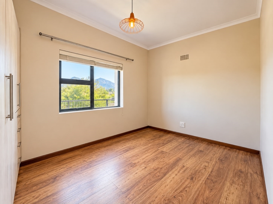 2 Bedroom Property for Sale in Kenilworth Western Cape